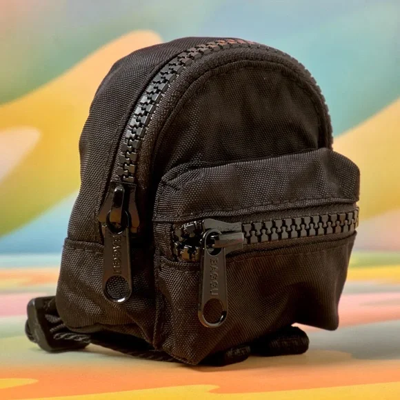 BAGGU Backpack Keychain - Picture 2 of 2